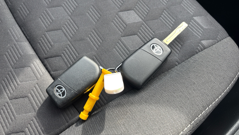 Toyota Yaris 1.5 Hybrid Design 5dr CVT Hybrid Hatchback